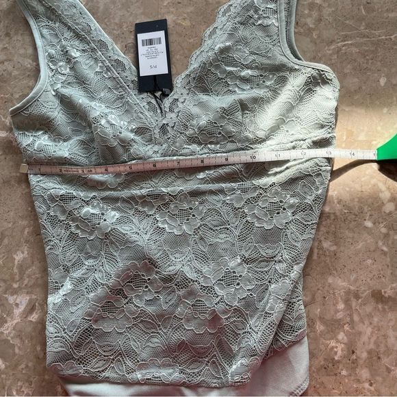 Dynamite mint green lace body suit size small - Picture 10 of 12
